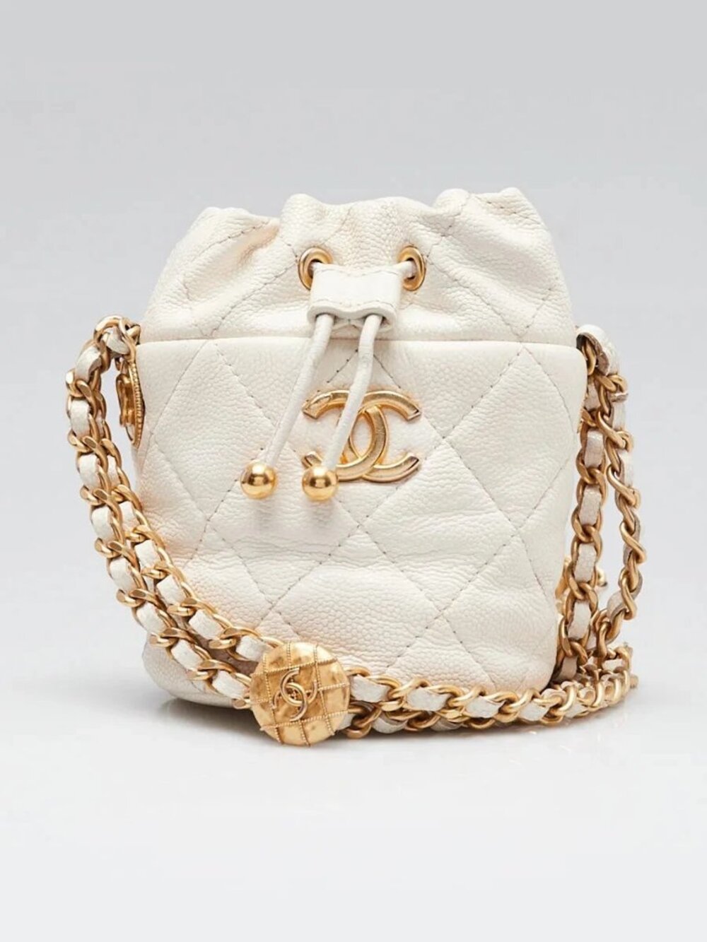 Chanel White Quilted Leather Mini Twist Your Buttons Drawstring Bucket Bag